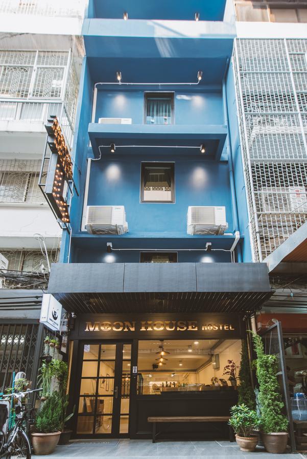 Moon House Hostel Bangkok Exterior photo